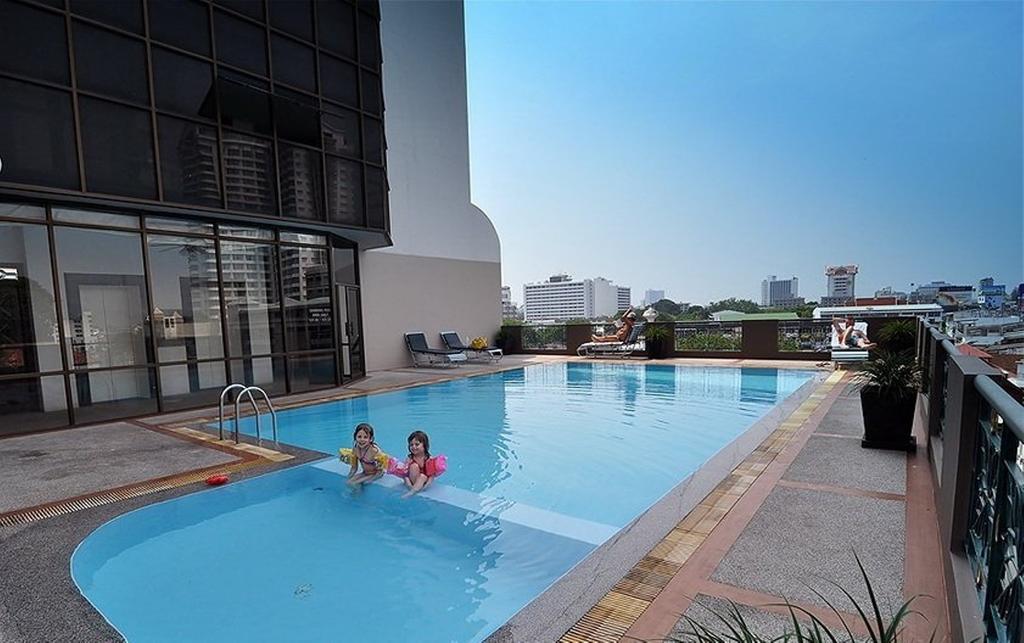 Royal Lanna Hotel
