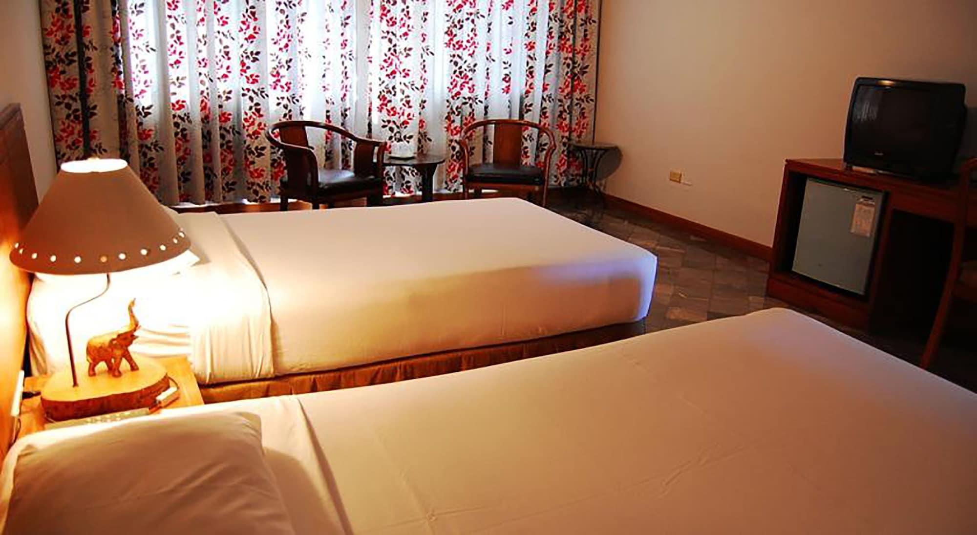 Khách sạn Royal Lanna